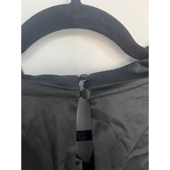 Cami NYC Black Bodysuit Women L Sleeveless Satin Thong Snap Back‎ - Picture 5 of 6